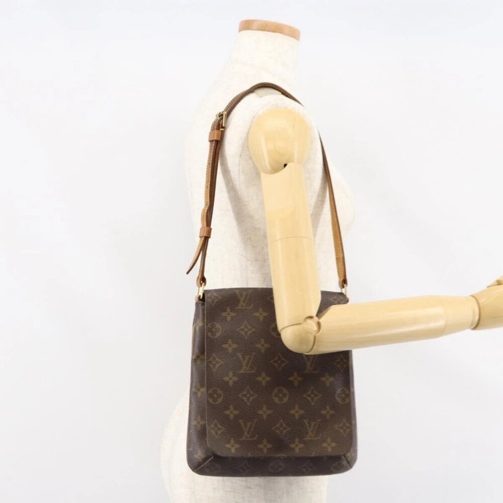 LOUIS VUITTON Monogram Musette Salsa Short Shoulder Bag